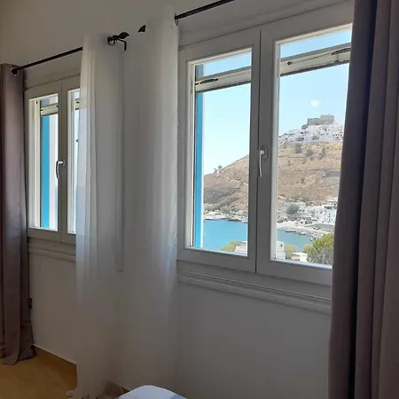 Golden View House Prázdninový dům Pera Gyalos