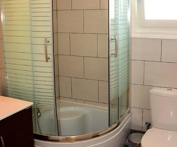 Golden View House Pera Gyalos