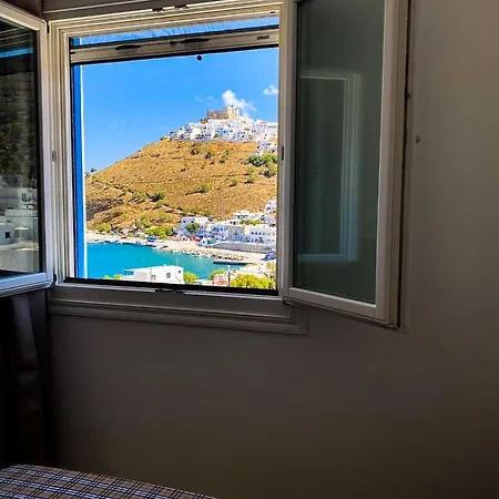 Golden View House Holiday home