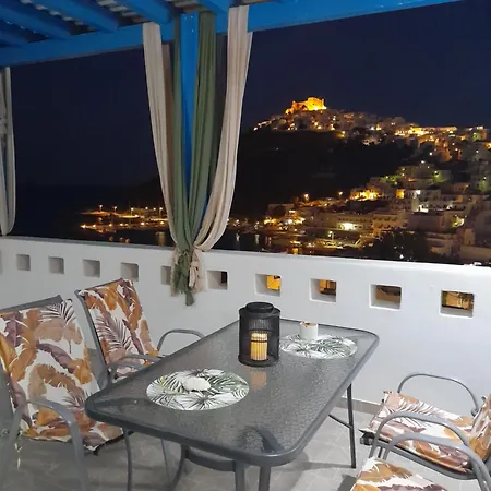 Golden View House 別荘