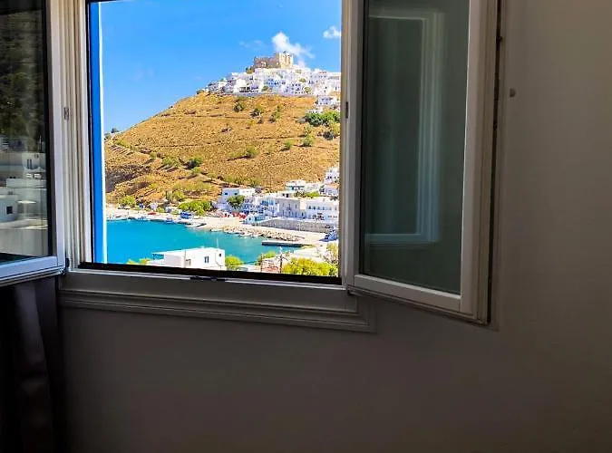 Golden View House 別荘